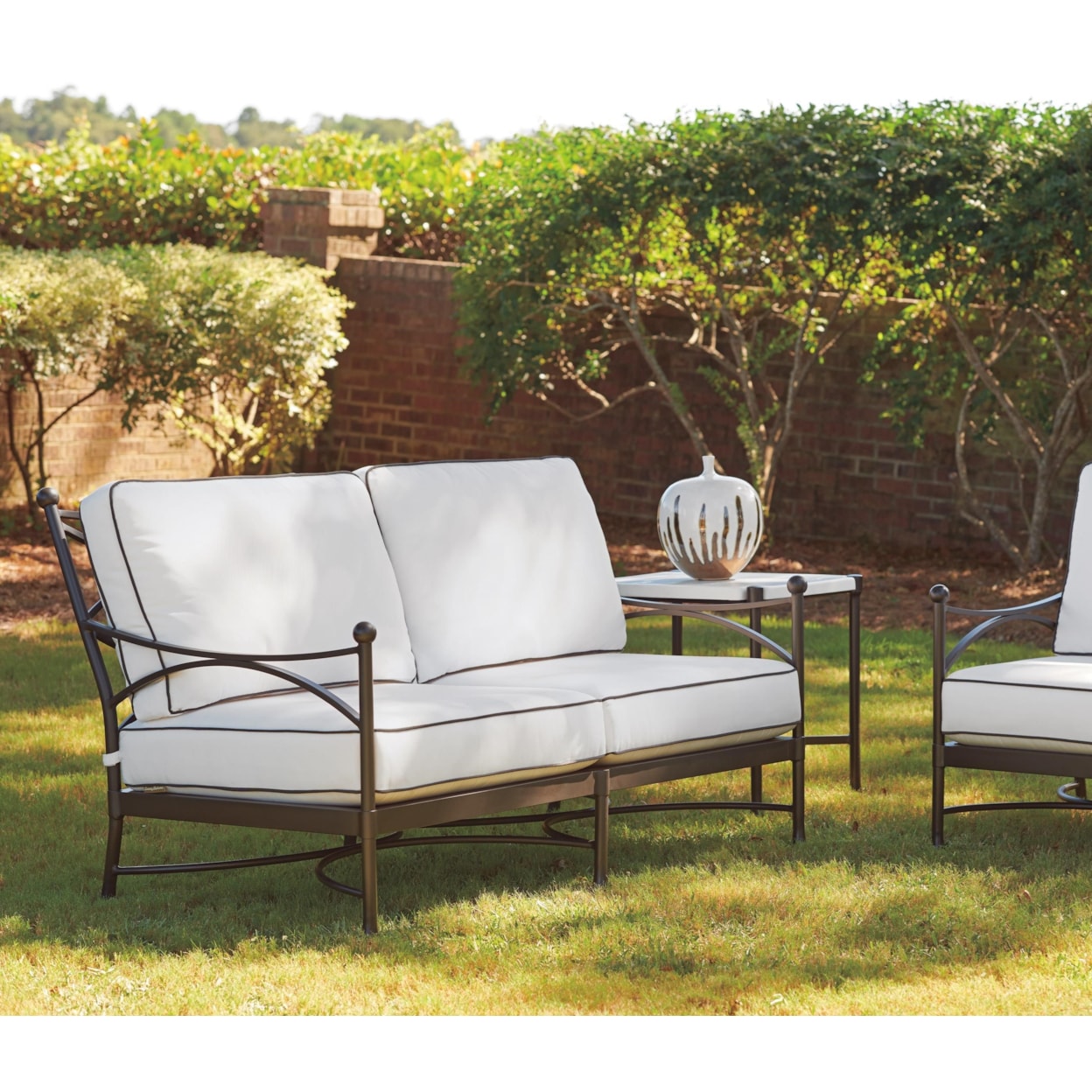 Tommy Bahama Outdoor Living Pavlova Outdoor Loveseat