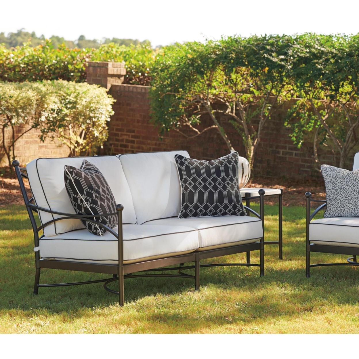 Tommy Bahama Outdoor Living Pavlova Outdoor Loveseat