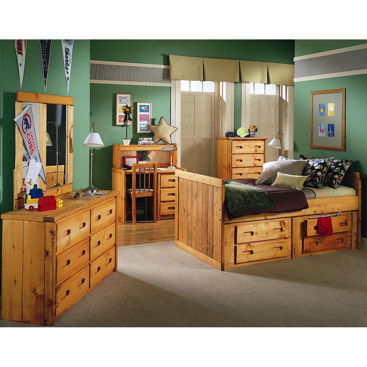 Trendwood    Twin Roper Captain's Bed