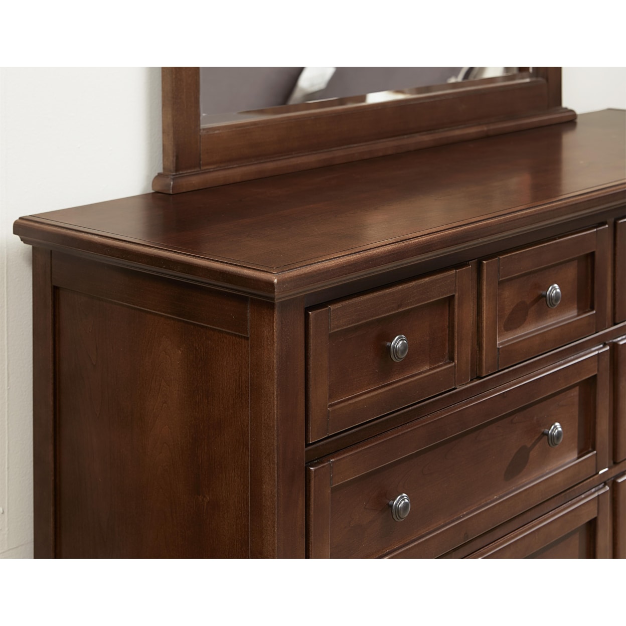 Vaughan Bassett Bonanza Triple Dresser - 8 Drawers