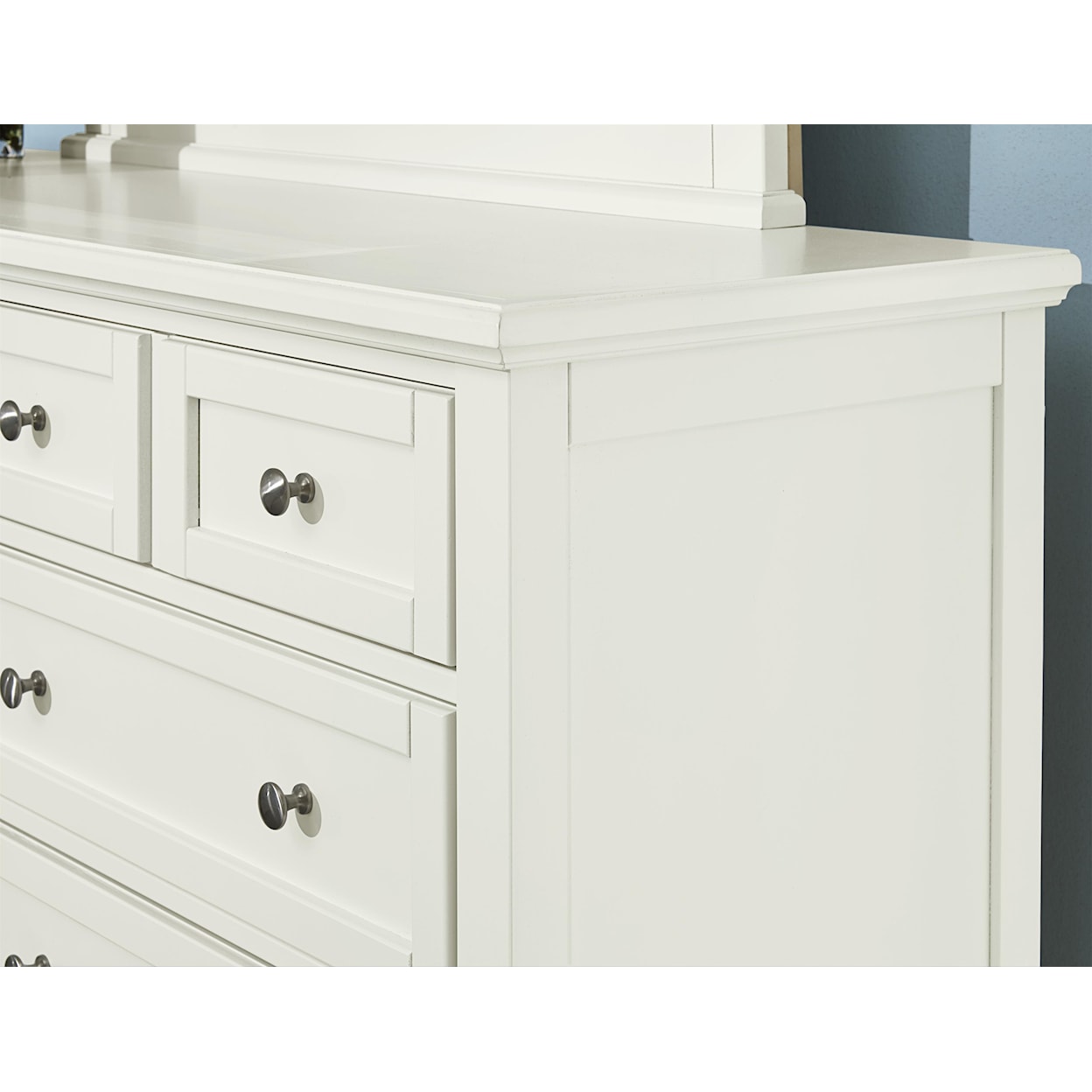 Vaughan Bassett Vaughan Bassett Triple Dresser - 8 Drawers