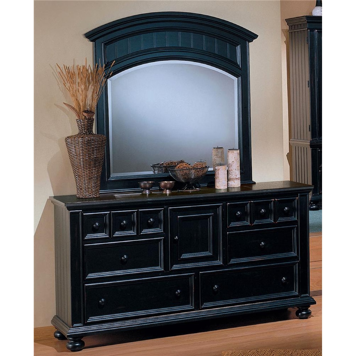 Winners Only Cape Cod 6-Drawer Dresser and Mirror Set