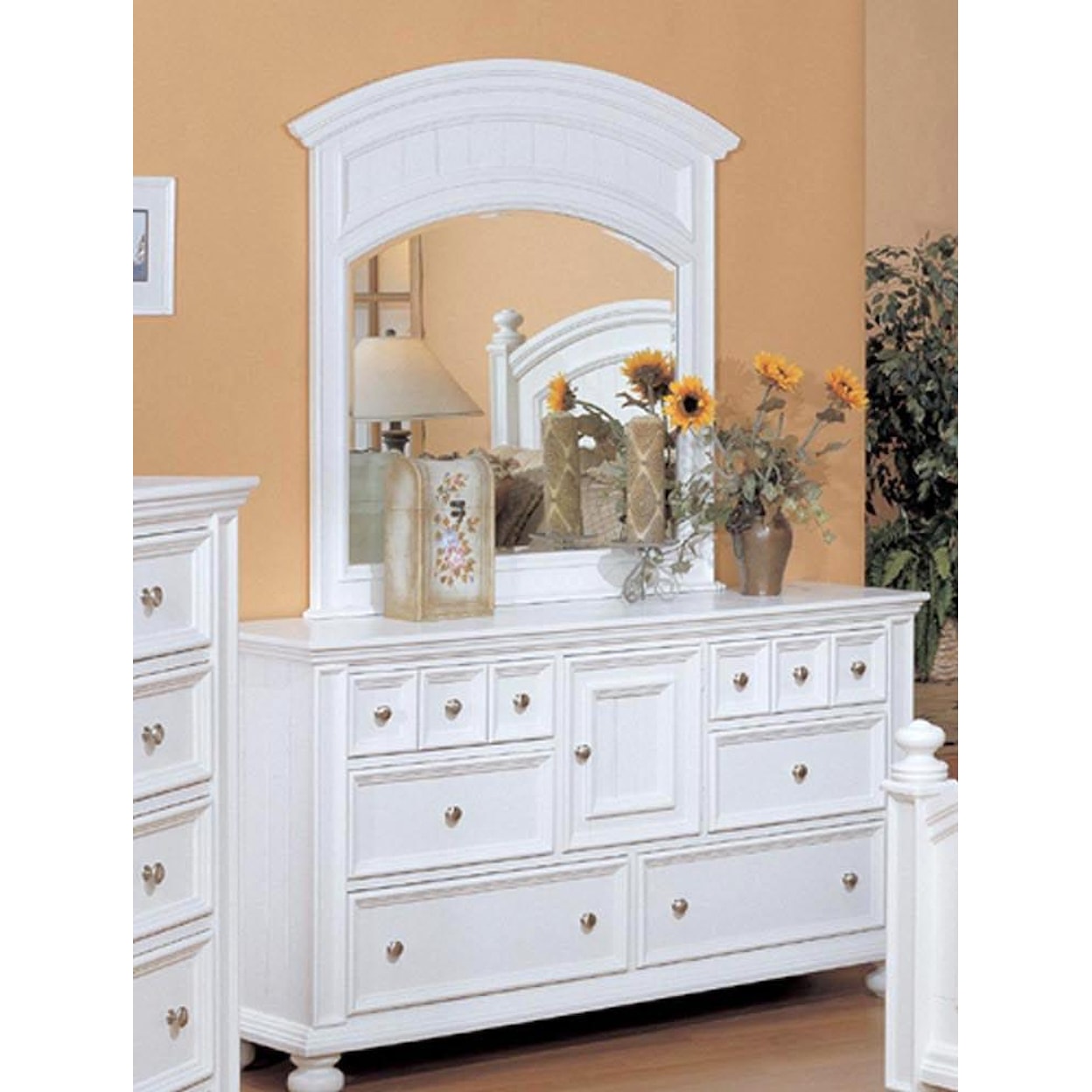 Winners Only Cape Cod Six Drawer Dresser and Mirror Combo