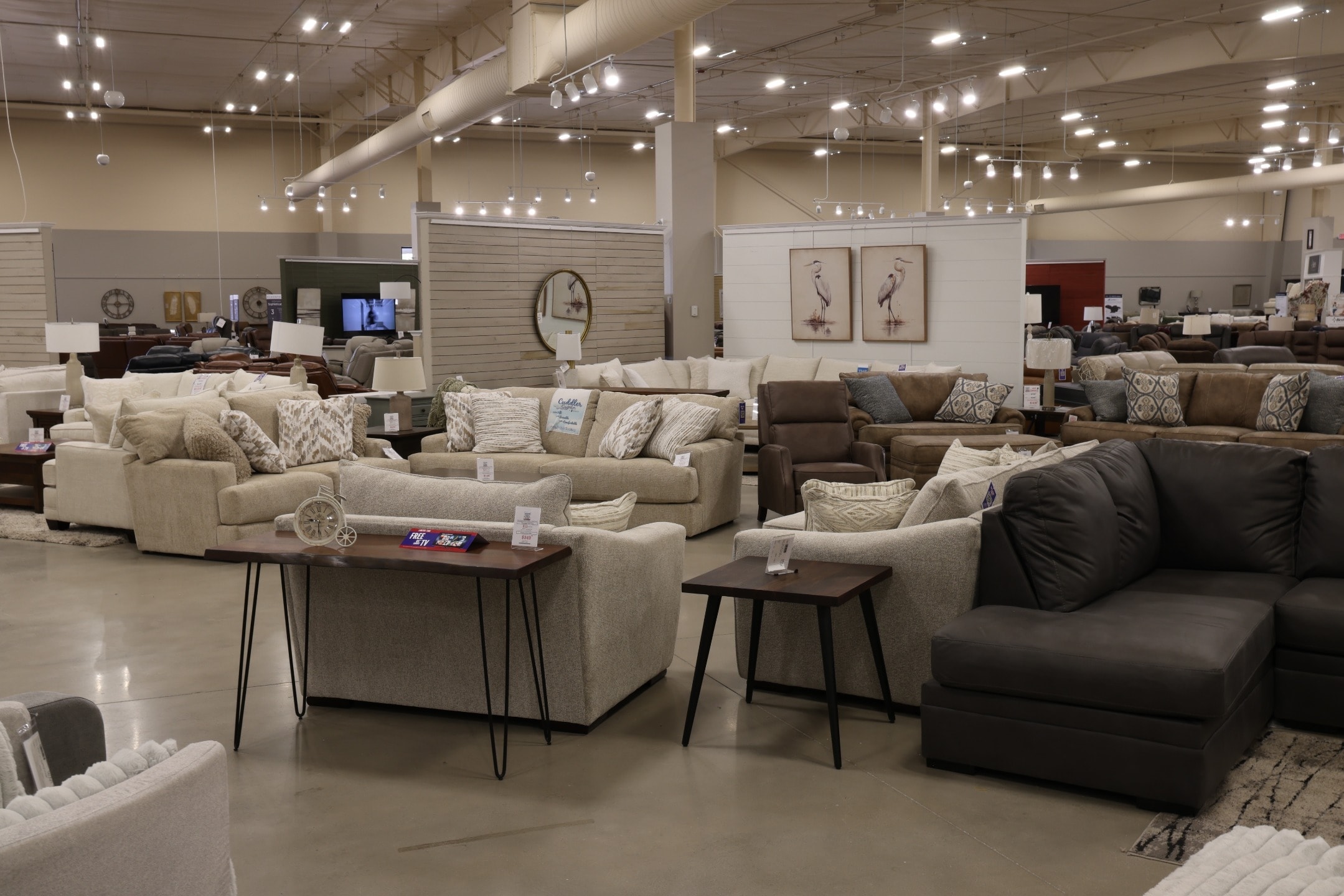 Furniture Showroom in Christiansburg – Quality & Style