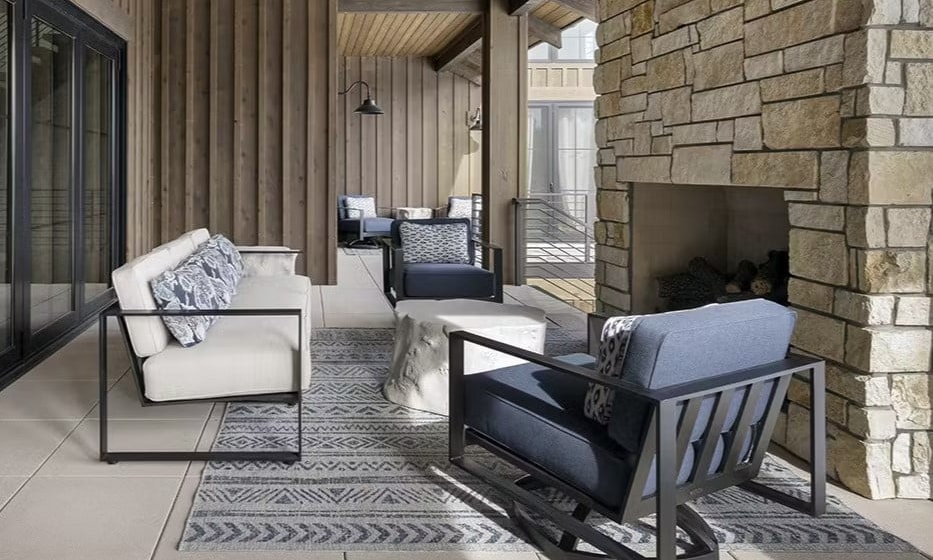 Outdoor patio furniture