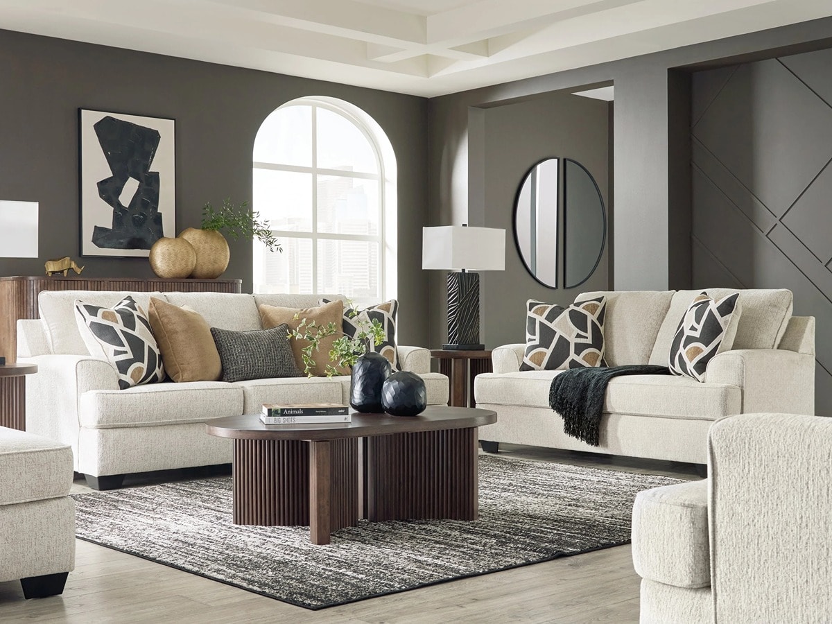 Benchcraft Heartcort Living Room Collection