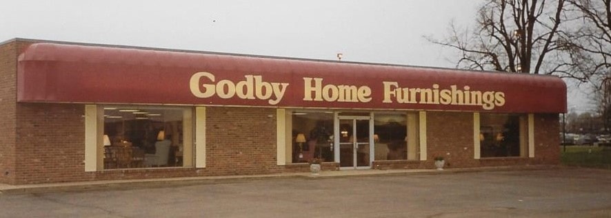 Godby family opening the Noblesville store