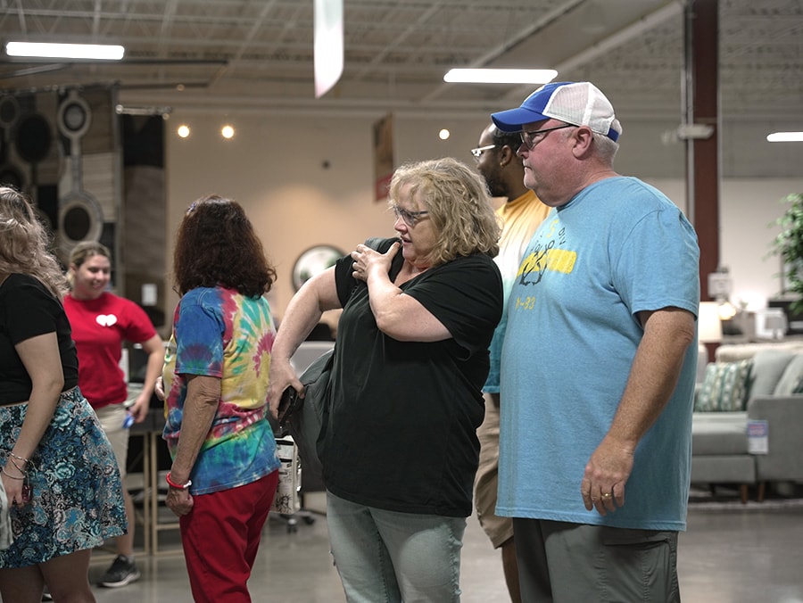 2024 - May 24 - Memorial Day Event at Darvin Furniture & Mattress with Rufio from 103.5KissFM
