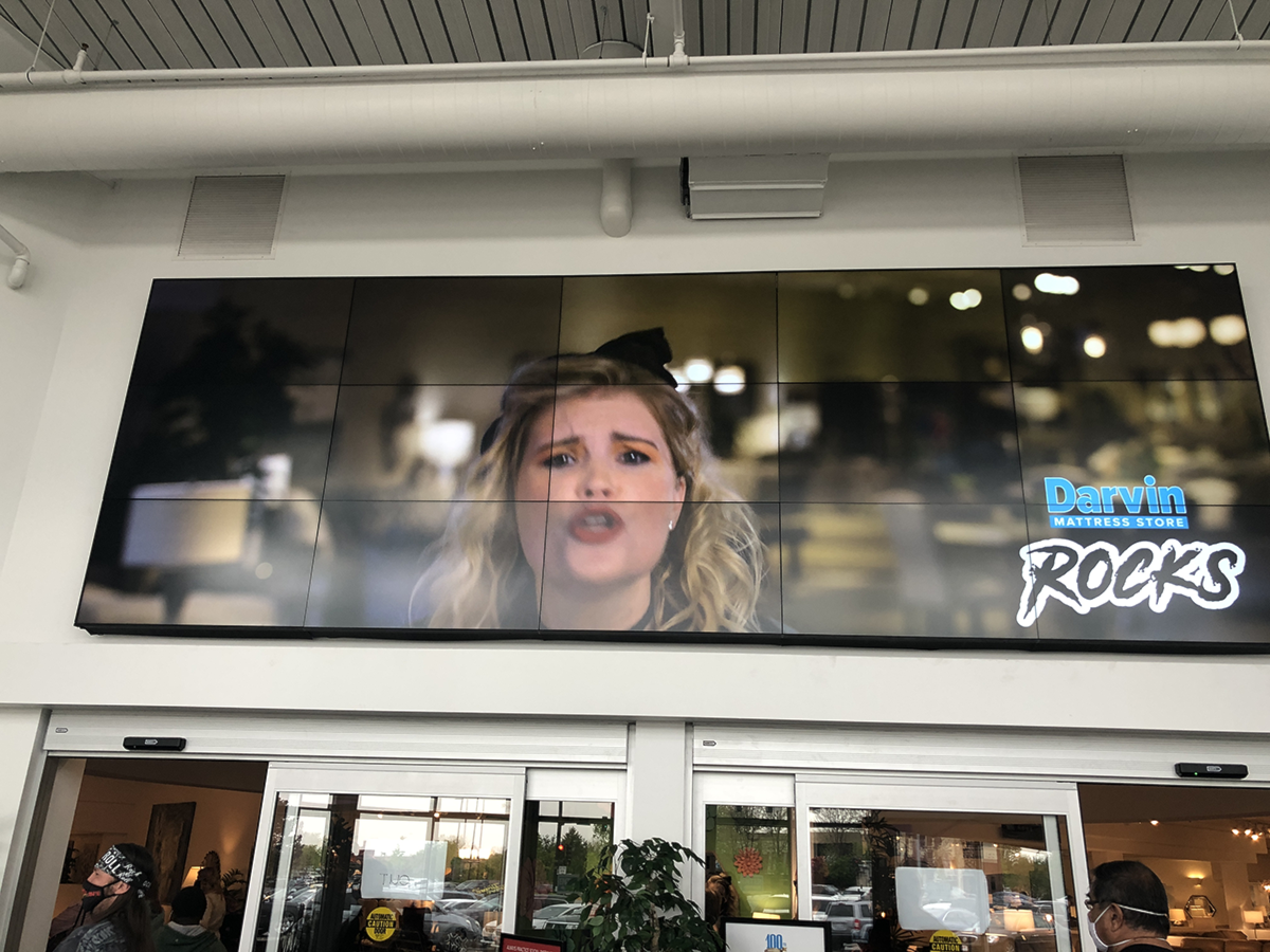 Video Wall at 2021 Darvin Rocks with 97.1FM The Drive  Event at Darvin Furniture & Mattress