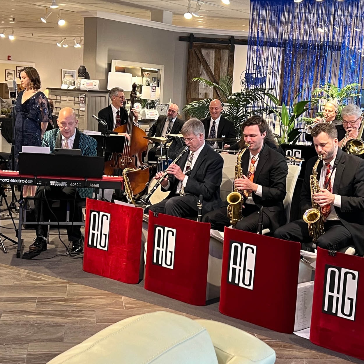 Dec 31 2023 - Darvin Furniture & Mattress entertains customers with the spotlight on the award-winning Alan Gresik Swing Orchestra