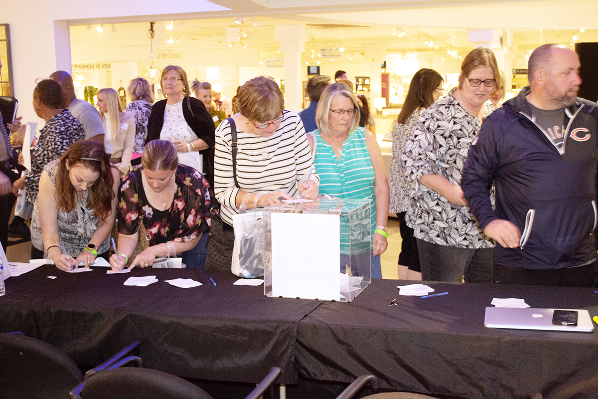 Signup for Furniture Giveaway at 2019 Wine Tasting Popup Workshop at Darvin Furniture & Mattress
