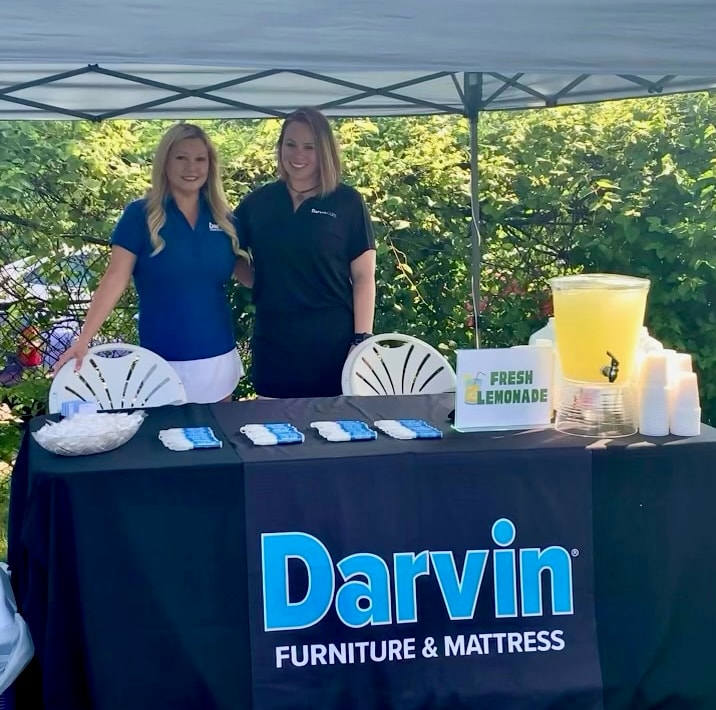 2023 Darvin Furniture & Mattress attend Golf Outing to support local charities 