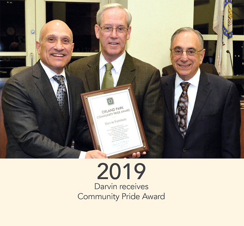 2019 - Darvin receives
Community Pride Award