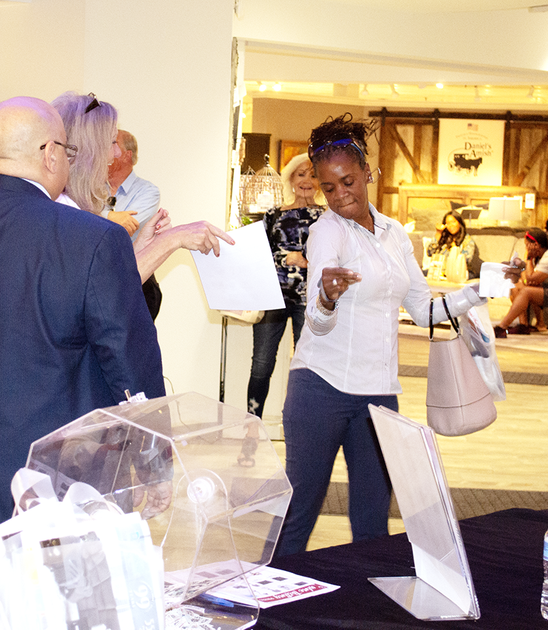 Happy Winner at 2019 Wine Tasting Popup Workshop at Darvin Furniture & Mattress