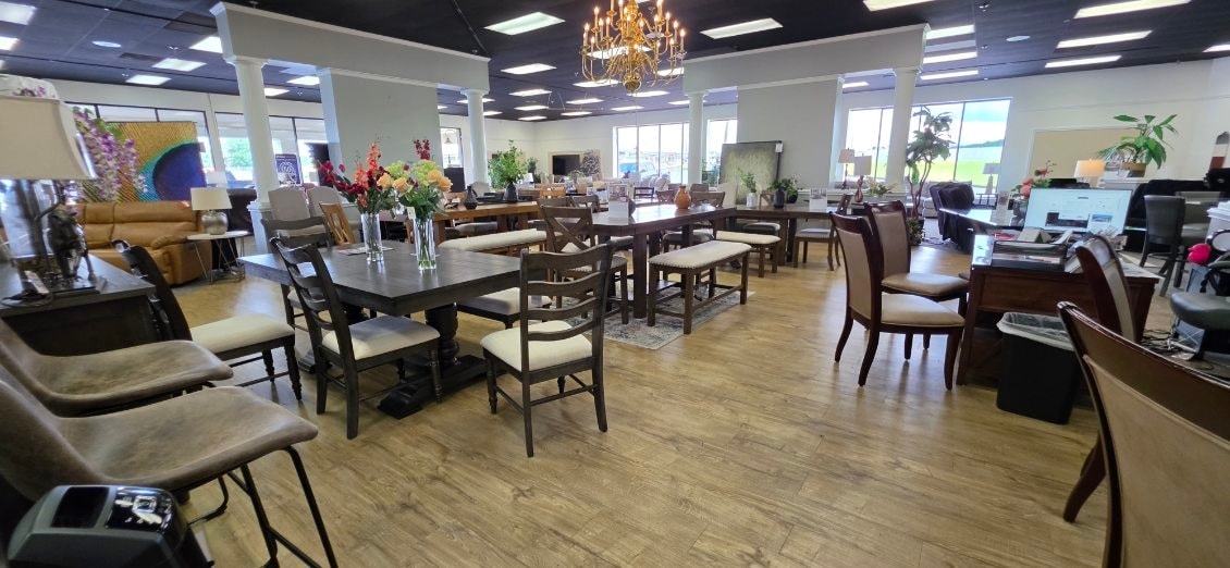 Royal Furniture