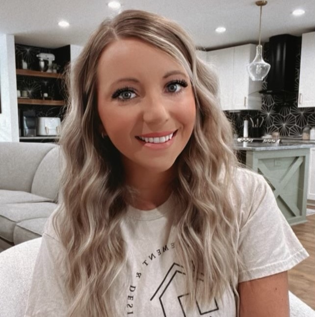 Influencer Krissy Abram