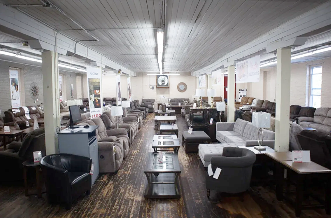 showroom 4