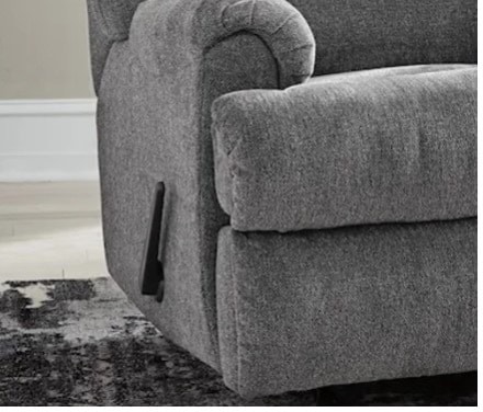 Side view of manual lever recliner