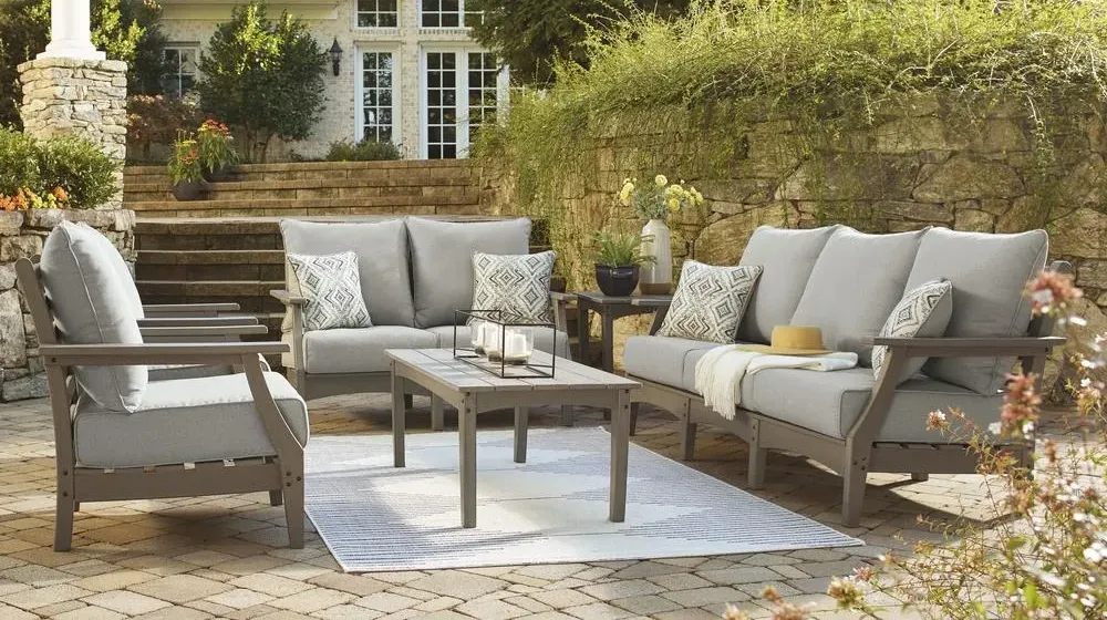 outdoor patio set