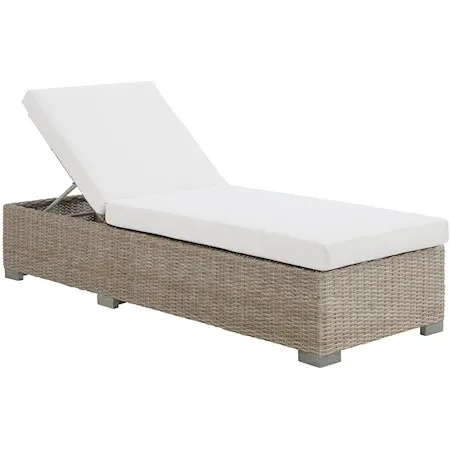 chaise lounge