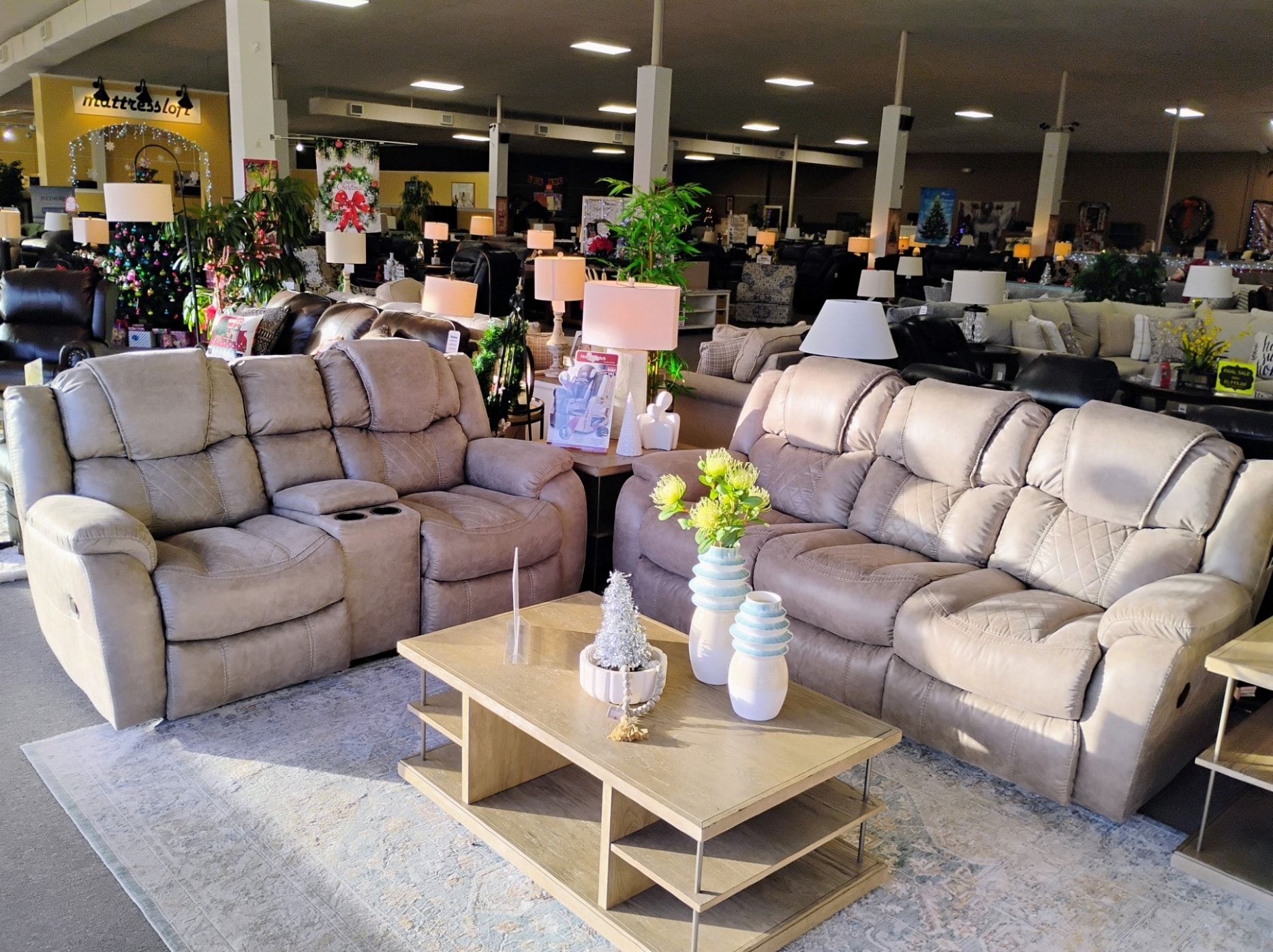 showroom 4
