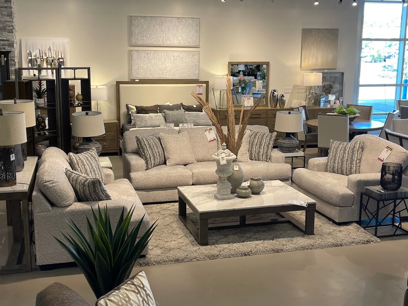 showroom2