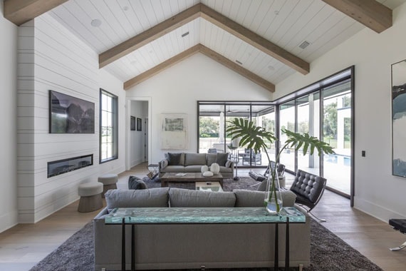 Modern Masterpiece