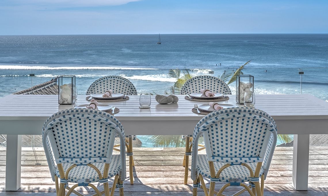 Outdoor patio furniture