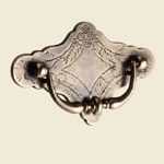 Large Etched Pull Hardware Option