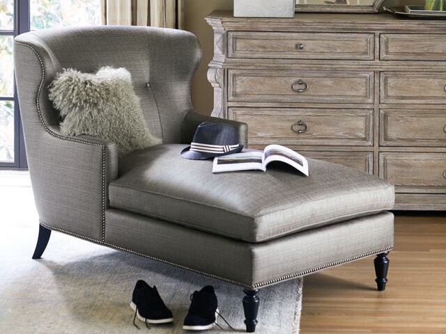 recliner
