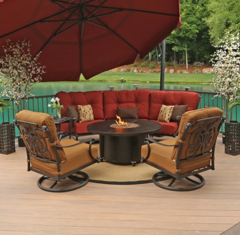Traditional Patio Furniture