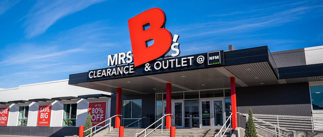 Mrs B's Clearance & Outlet | Omaha, Nebraska 68114 Furniture Store
