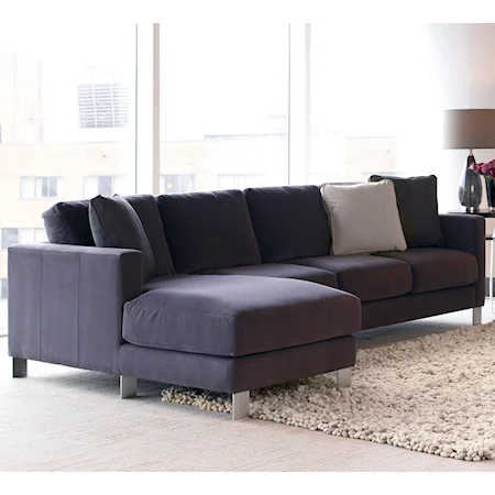 Modern Sectional Sofa with Metal Feet and Left Facing Chaise