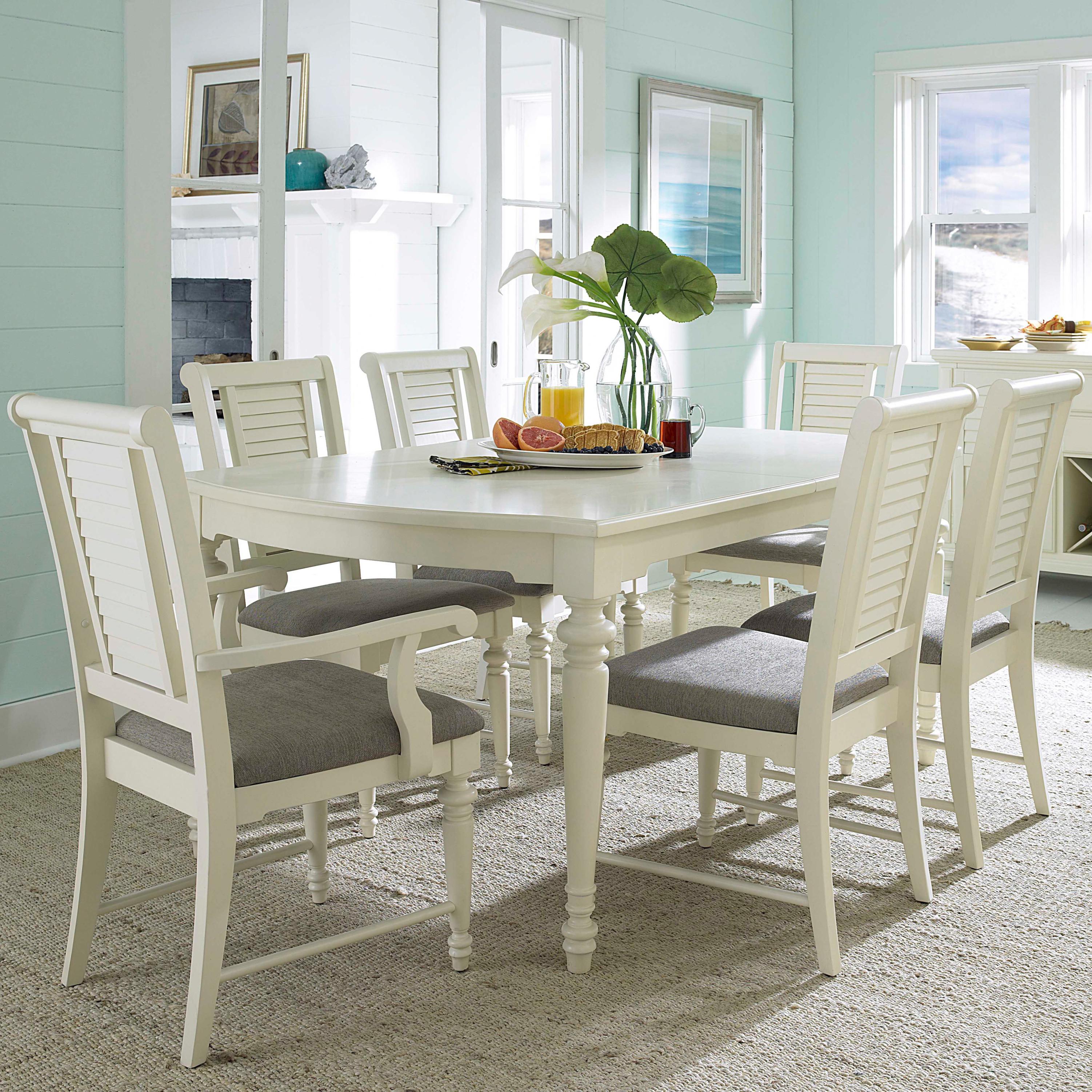 Broyhill Dining Room Set