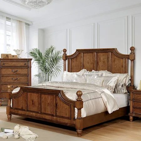 Traditional Queen Poster Bed with Scooped Headboard