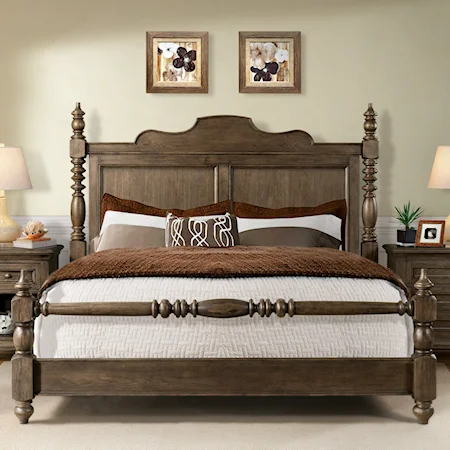 Traditional Queen Poster Bed