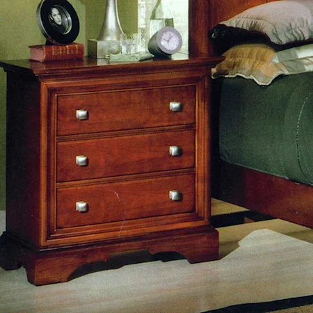 Three-Drawer Commode